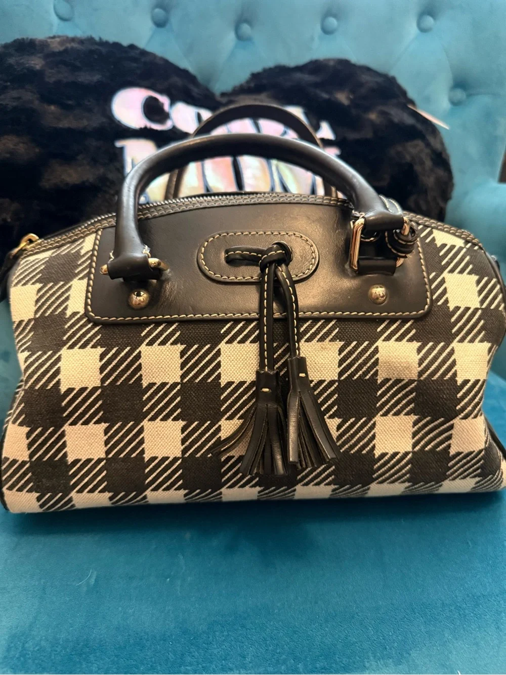 Vintage Classy Dooney  & Bourke Black and Cream Plaid Satchel Handbag - Picture 2 of 6